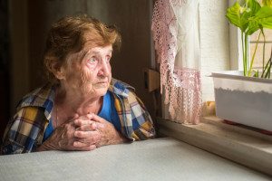 Loneliness linked to declining health in aging adults